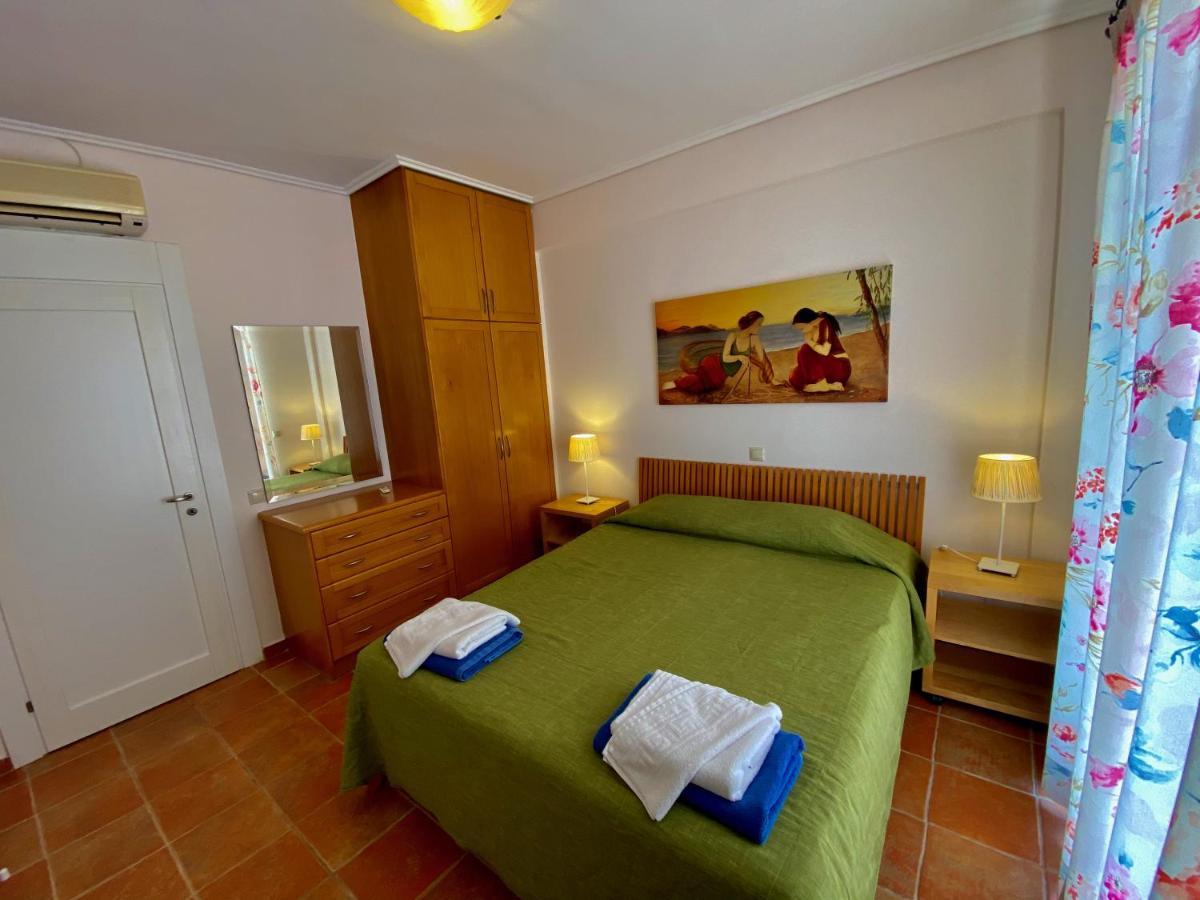 La Riviera Barbati Seaside Apartments & Villas Экстерьер фото
