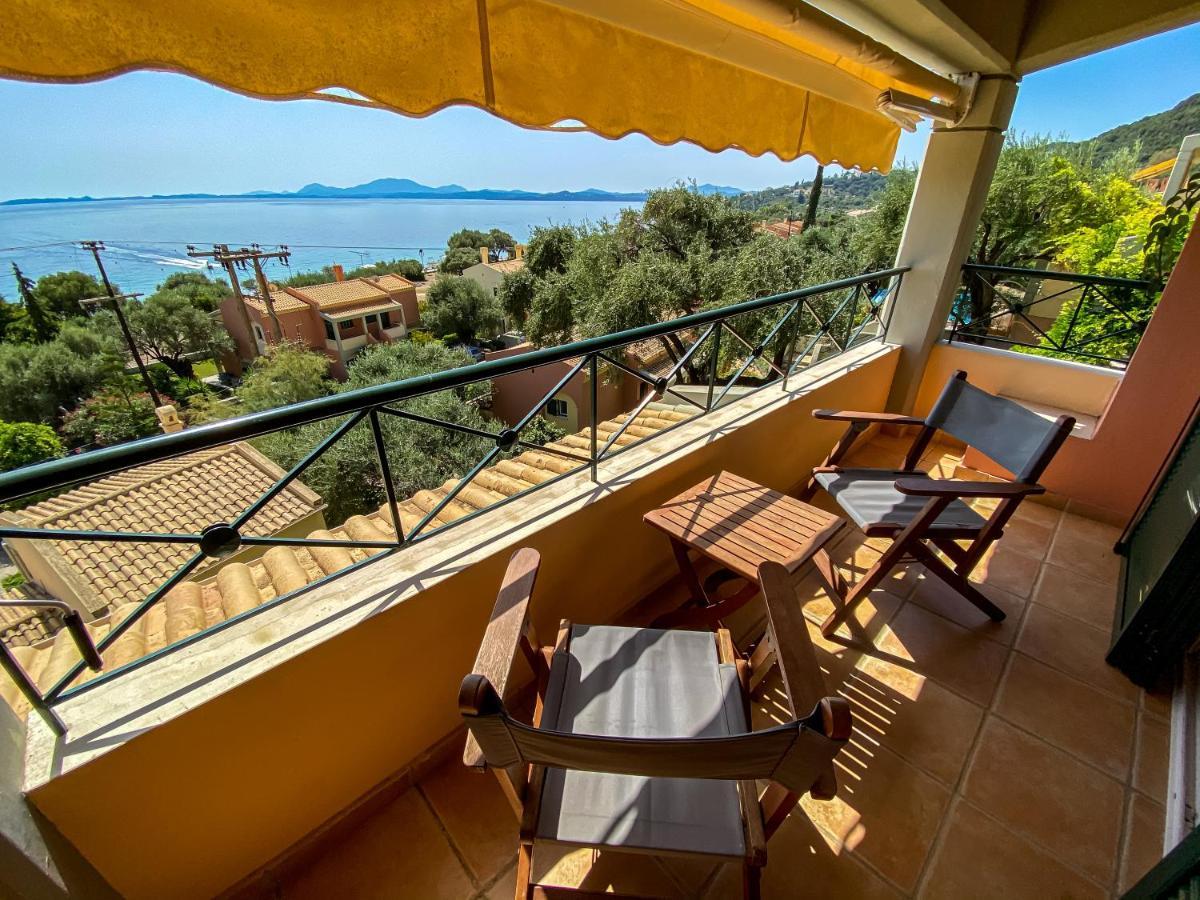 La Riviera Barbati Seaside Apartments & Villas Экстерьер фото