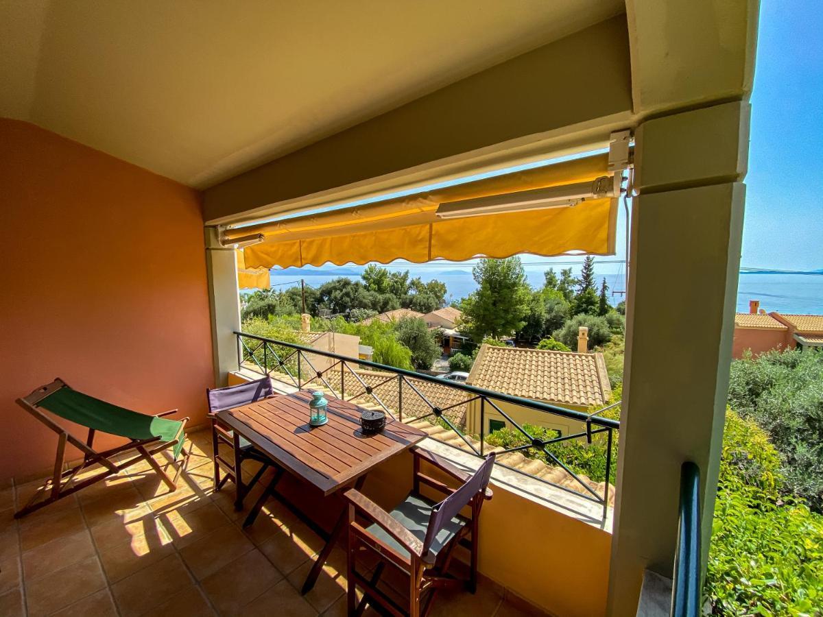 La Riviera Barbati Seaside Apartments & Villas Экстерьер фото