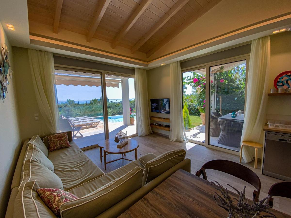 La Riviera Barbati Seaside Apartments & Villas Экстерьер фото